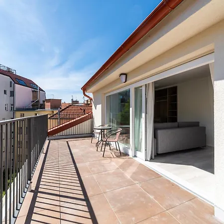 Apartments Borivojova 63 Prague Exterior photo