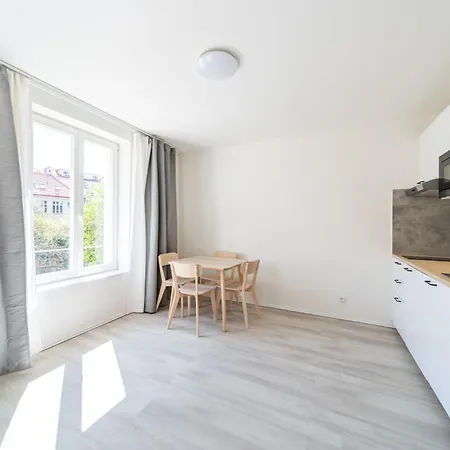 Apartments Borivojova 63 Prague Exterior photo