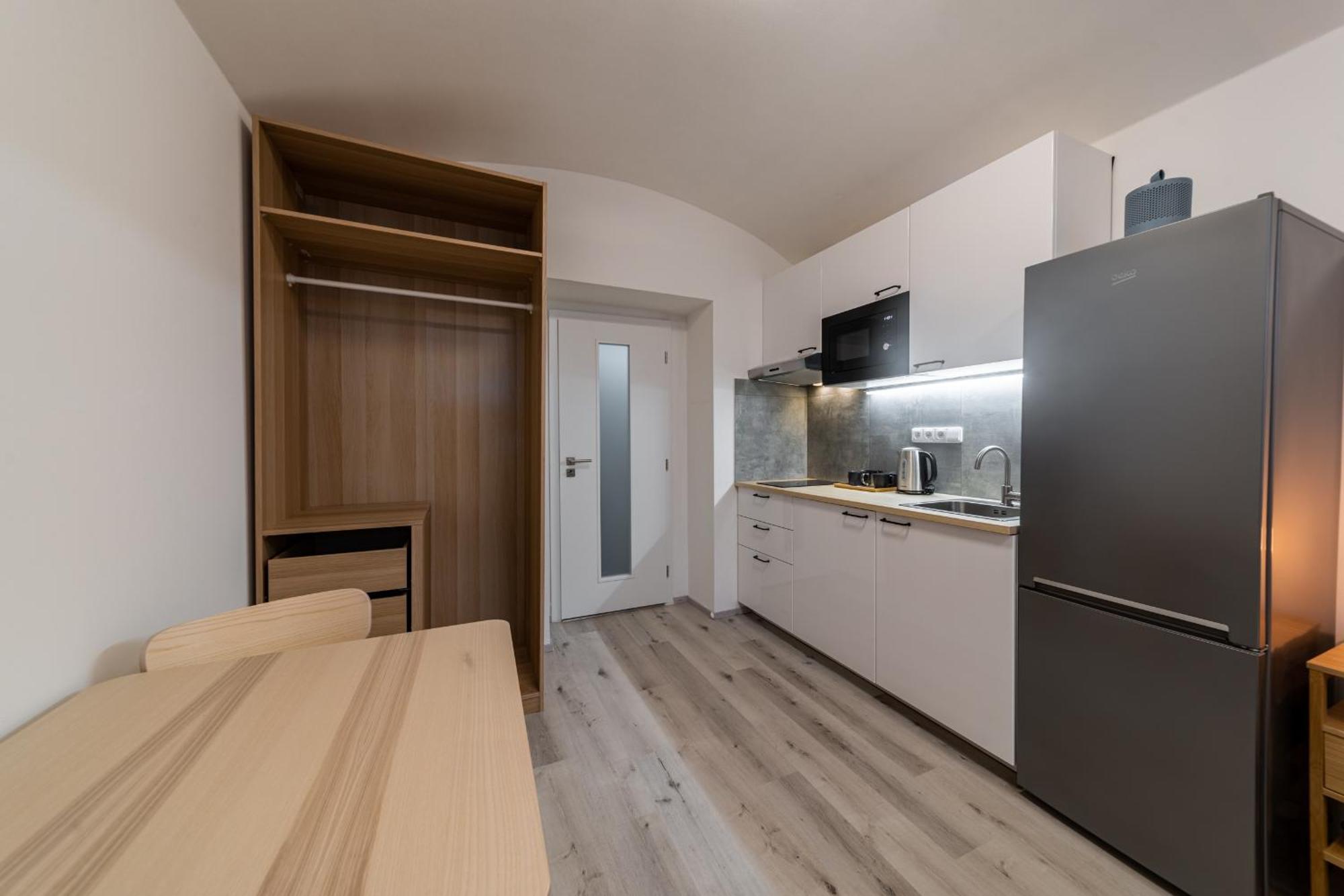 Borivojova 63 Apartmán *